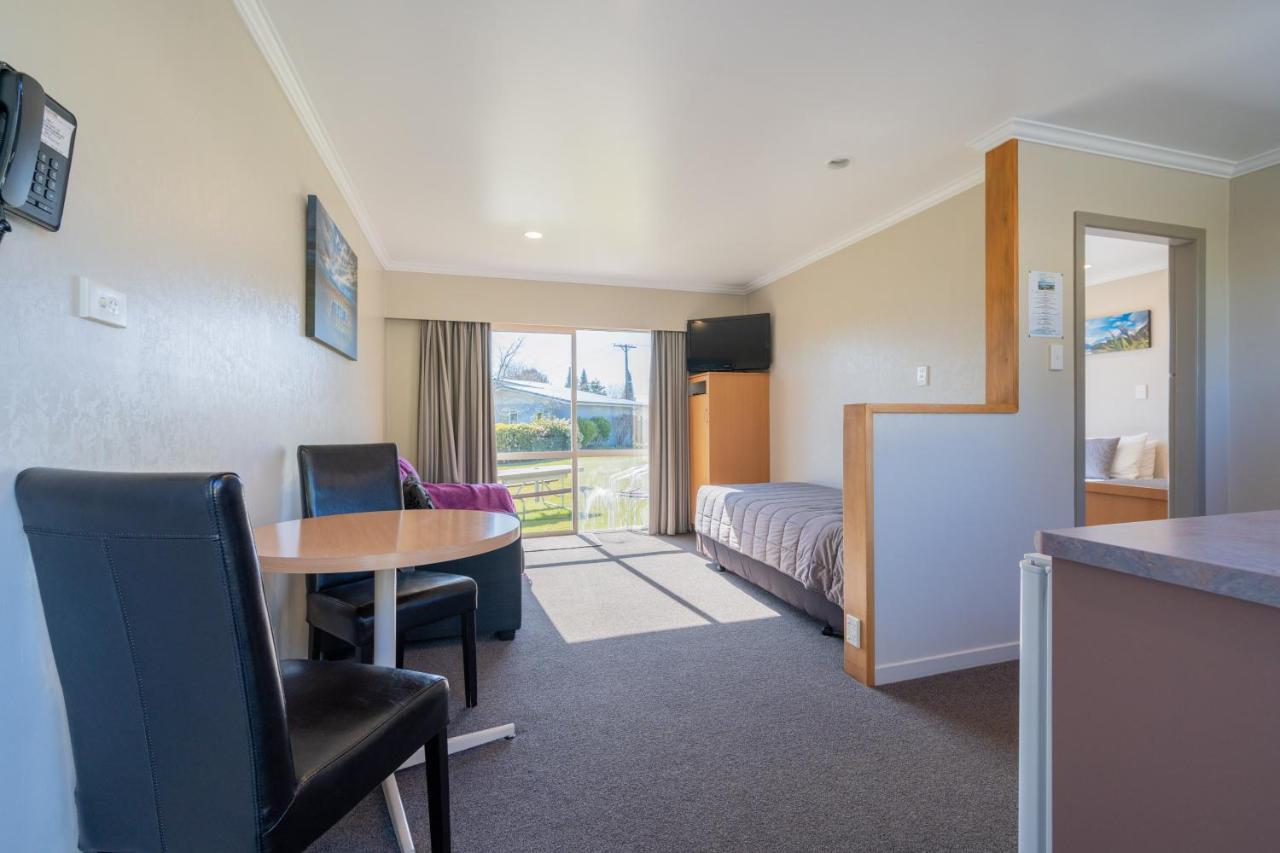 Te Anau Motel & Apartments Zewnętrze zdjęcie