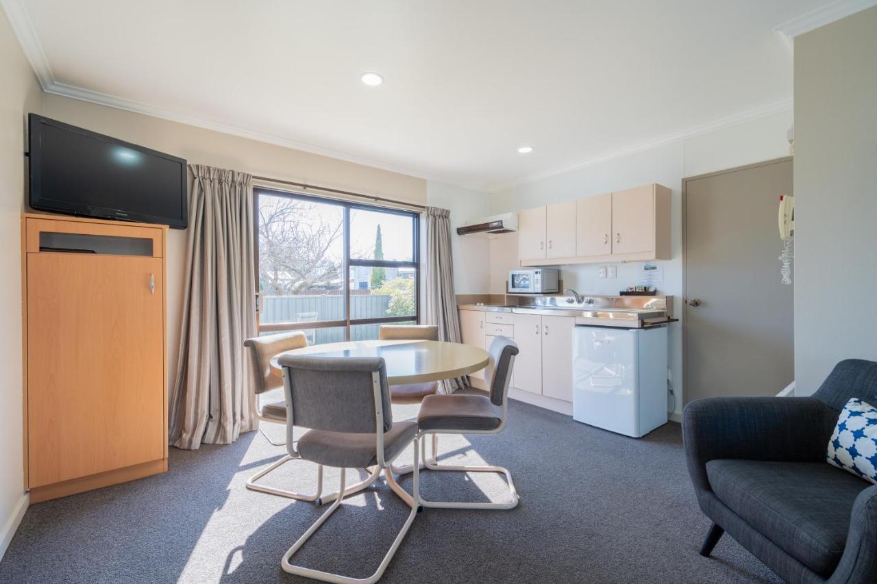 Te Anau Motel & Apartments Zewnętrze zdjęcie