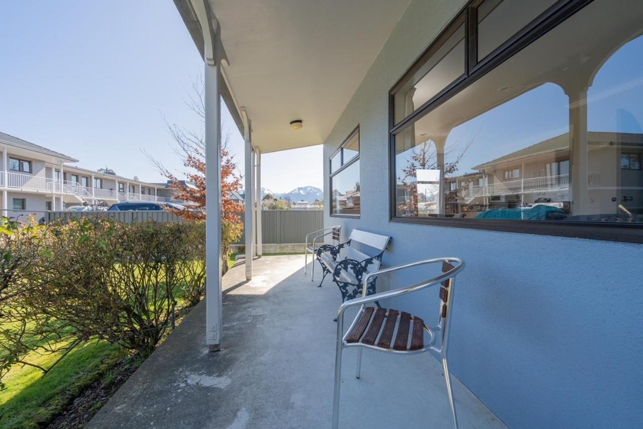 Te Anau Motel & Apartments Zewnętrze zdjęcie