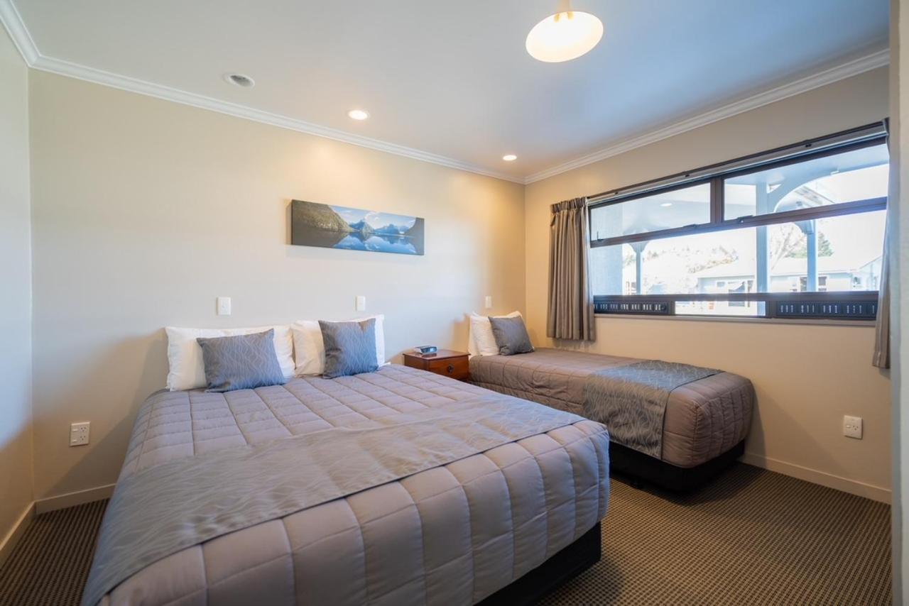 Te Anau Motel & Apartments Zewnętrze zdjęcie